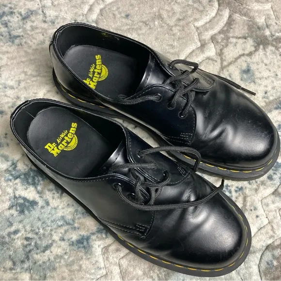 Dr. Martens 3 Eye Oxford Women’s Black Leather Shoes Sz 9 Men’s 8