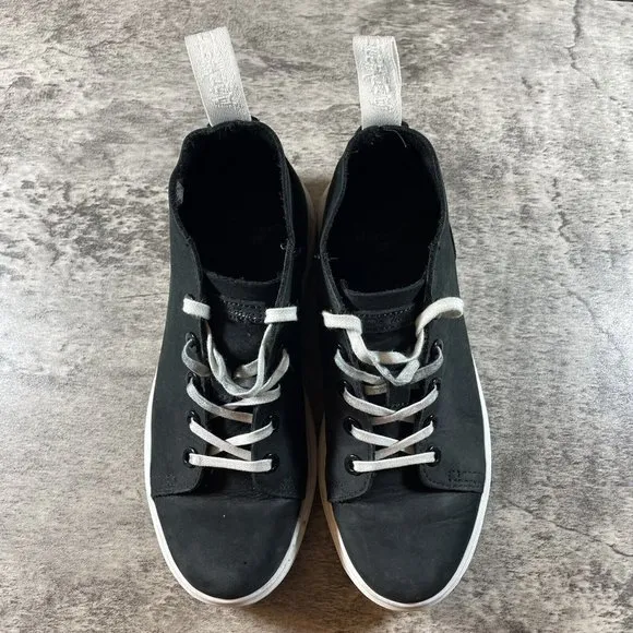DR MARTENS “BAYNES” BLACK CHUKKA LACE UP BOOTS WOMEN’S SIZE 6