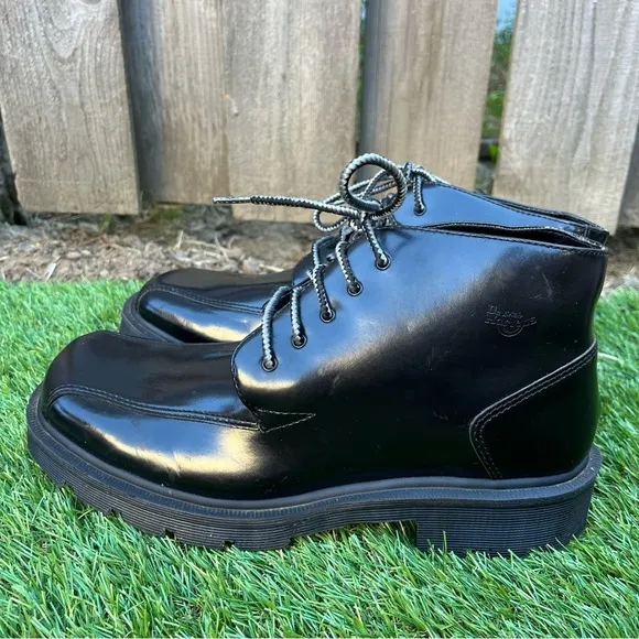 Dr. Martens Black Mono Leather Chukka Boots Made in England UK Size 9 MIE