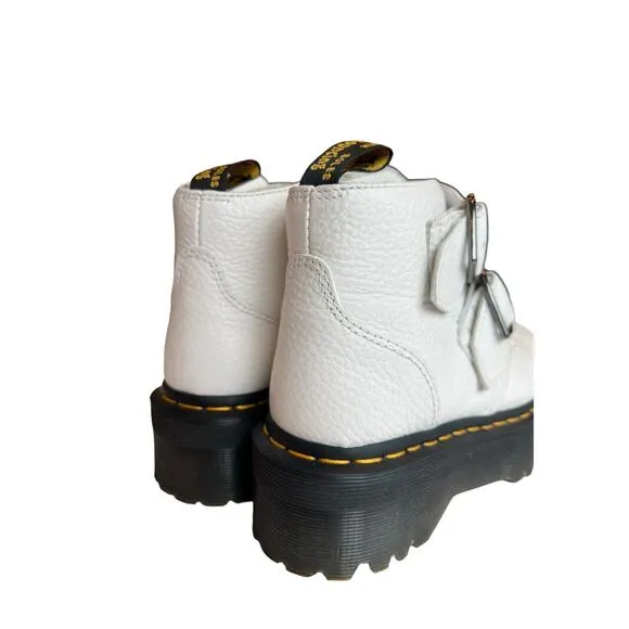 Dr. Martens Devon Heart Women’s White Platform Boots size 6