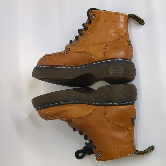 Dr Martens Docs 8556 Made in England Size 5 Platform Cognac Camel Leather Boots