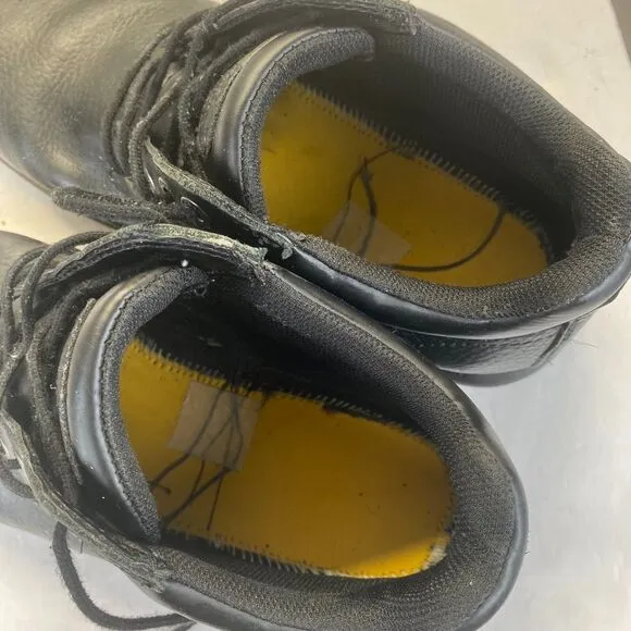 Dr. Martens Esteem Black Leather Industrial Non Slip Lace Up Work Chukka Boot 11
