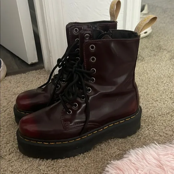 DR MARTENS JADON PLATFORM BOOTS