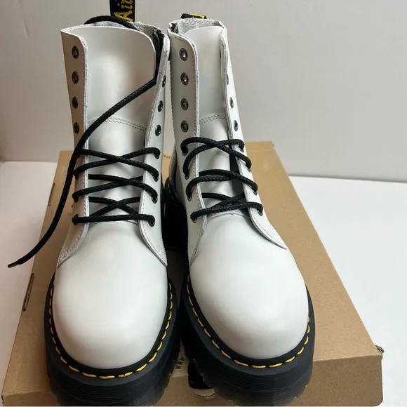 Dr. Martens Jadon White Boot Smooth Leather Platforms US Men 9 Women Size 10 NEW