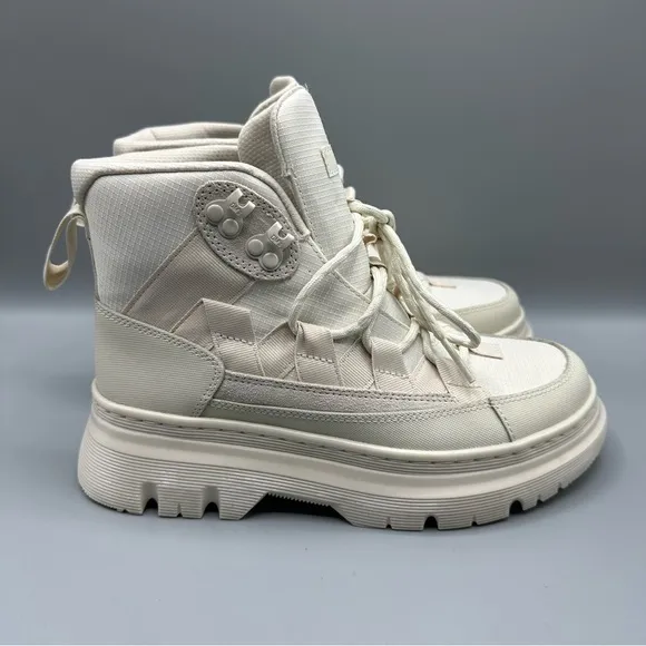 Dr. Martens Lace-Up Utility Off-white Boots