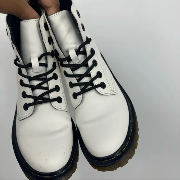 Dr Martens Luana White Boots Size Women’s 7 Grunge Combat