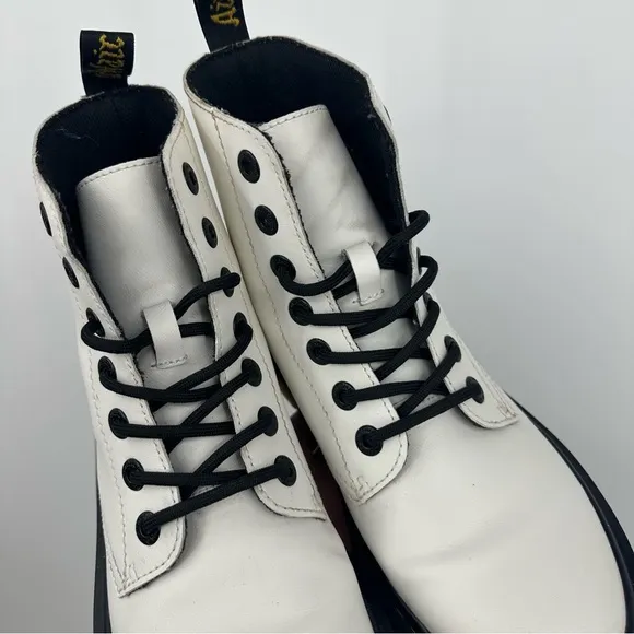Dr Martens Luana White Boots Size Women’s 7 Grunge Combat