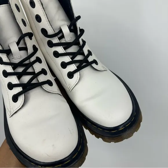Dr Martens Luana White Boots Size Women’s 7 Grunge Combat