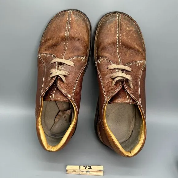 Dr. Martens Men's 11 Brown Leather Casual Oxfords Shoes Round Toe Lace Up