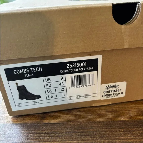 Dr. Martens Men’s Combs Tech Boots