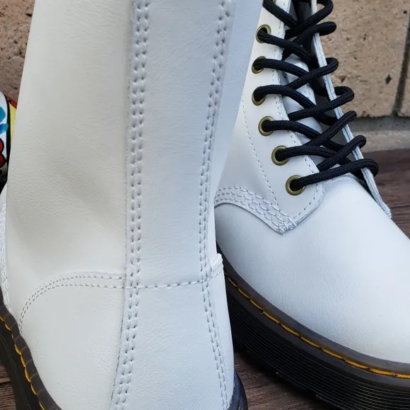 Dr Martens Size 6 Women White Patent Leather Combat Boots Zavala AW004