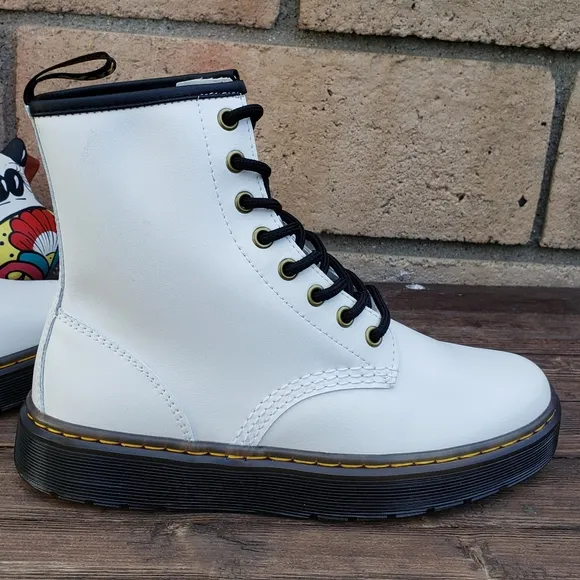 Dr Martens Size 6 Women White Patent Leather Combat Boots Zavala AW004