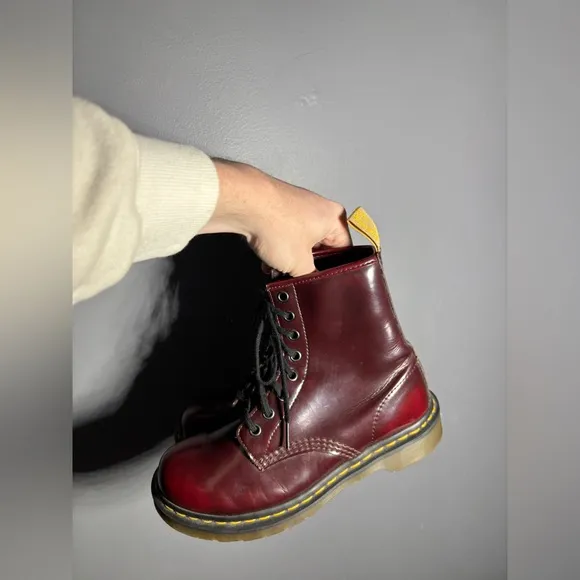 Dr. Martens Vegan 1460 Lace Up Boots Women’s Size 6