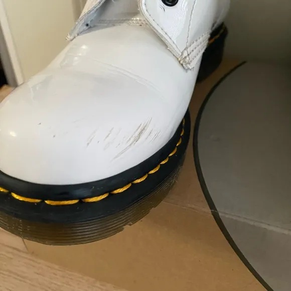 Dr. Martens White/Black Leather boots Women - SZ 9