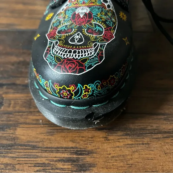 Dr Martens, Women’s Boots