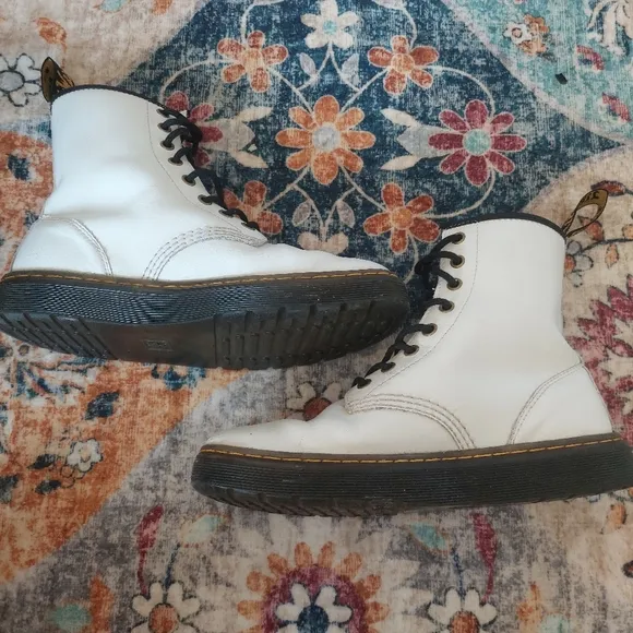Dr. Martens Zavala White Combat Boots Size W8