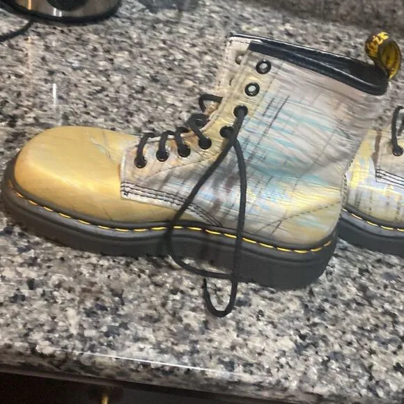 Dr Marten leather indigo smooth boots sz5