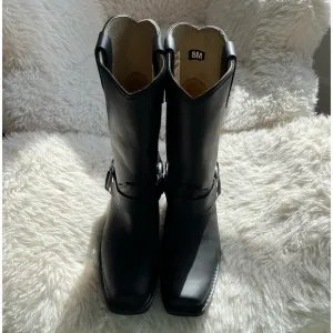 Durango boots size 8M Brand New Without Box $150