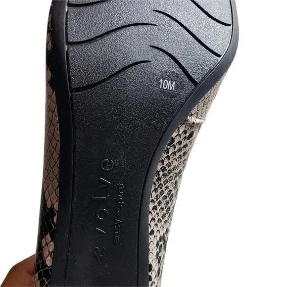 Easy Spirit Women Snake Print Almond Toe Slip On Leather Pump Heels Shoes Sz 10M