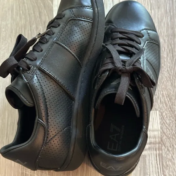 Emporio Armani kid’s Black Sneakers