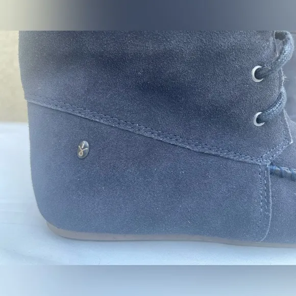 EMU Australian Brooklyn slipper boots, women’s size 9, leather suede lace up