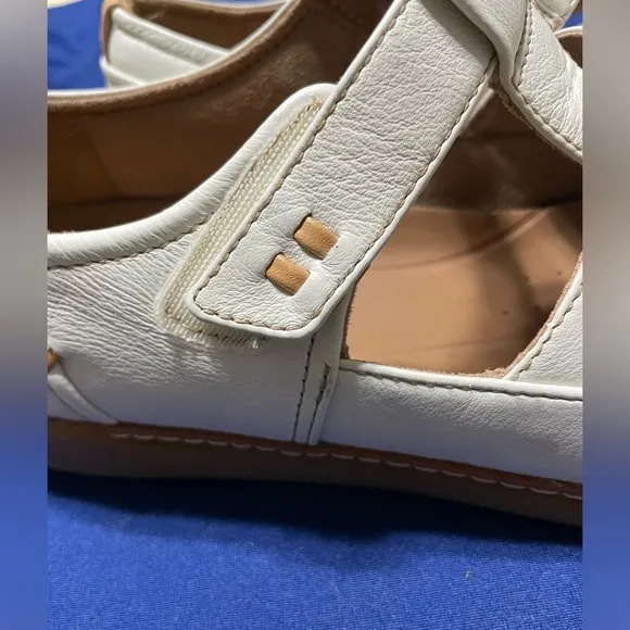 EUC Clarks Unstructured Casual Shoes Un Haven Cove Size 9.5 M