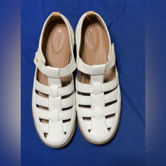 EUC Clarks Unstructured Casual Shoes Un Haven Cove Size 9.5 M