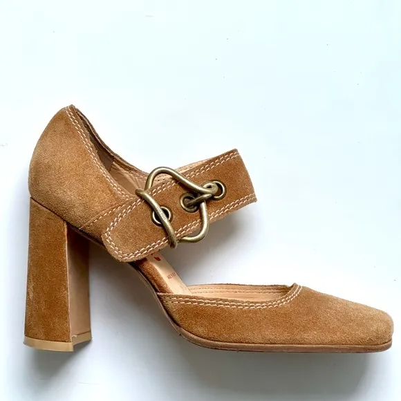 EUC Miu Miu Swede Shoes Heels, Oversized Buckle, size 34.5
