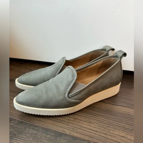Everlane Nubuck Street Shoe Slip On Shoes - Gray Taupe (Size 9.5)