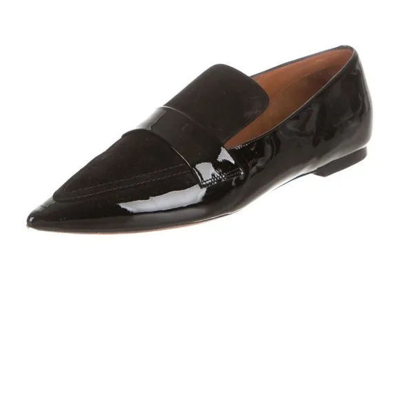❤️Final Price❤️Celine’ Pointed Toe Patent Leather Pointed Toe Loafers