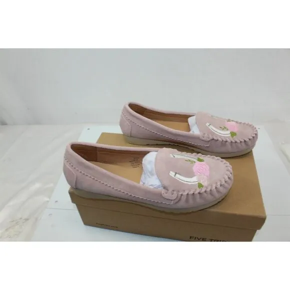Five Tribe Women's Shoes Casual Slip On Suede Rose Embroidered Lucky Horseshoe 8