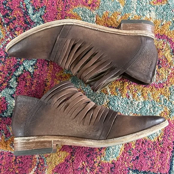 Free People | Women's brown leather Lost Valley strappy ankle boots, size 10