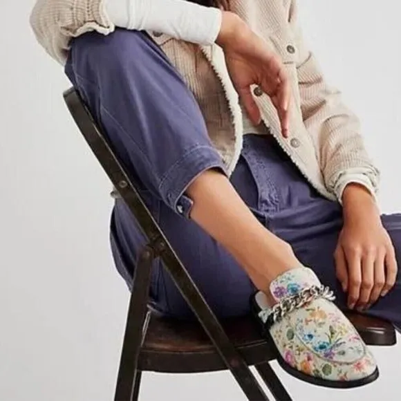 Free People Women's Vida Graden Floral Slip On Loafer Floral Mules NEW Shoes