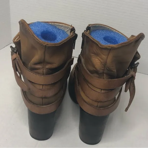 Freebird Boots Women’s 10 Blaze Ankle Booties Heeled Zip Brown Leather Free Bird