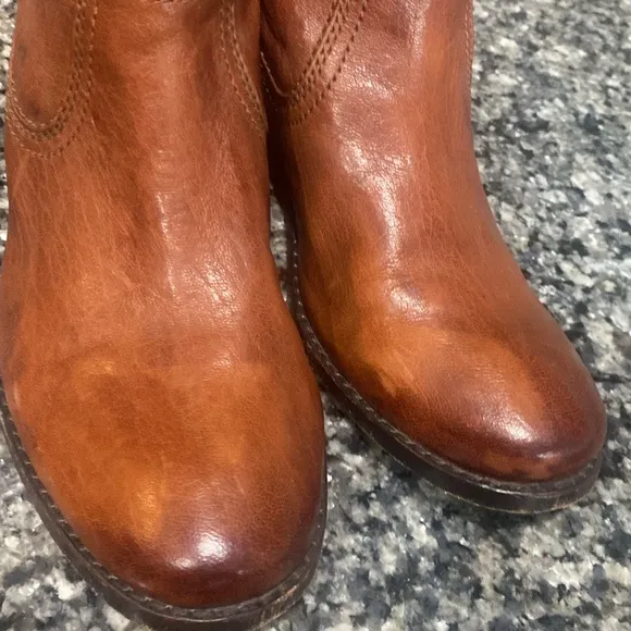 Frye Anna Shortie Boots women Sz 6