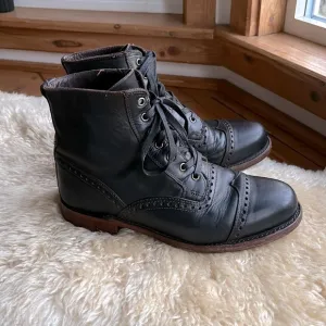 Frye Brogue Wingtip Boots