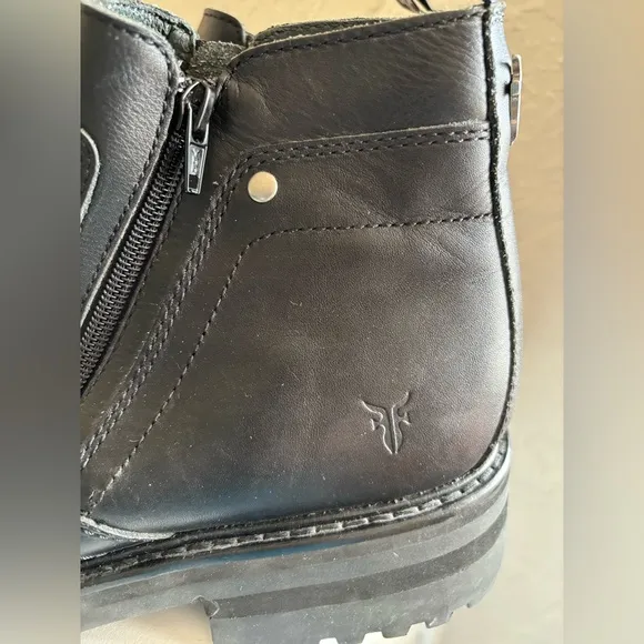 Frye Men’s Commando Zip Boots Size 10.5 Black Leather