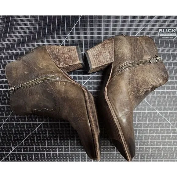 Frye Renee Seam zipper women Slate western leather ankle boots Sz 8.5‎ brown