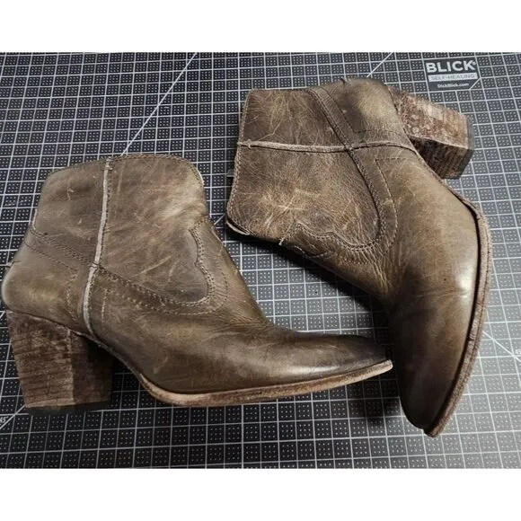 Frye Renee Seam zipper women Slate western leather ankle boots Sz 8.5‎ brown