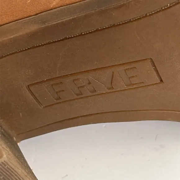 FRYE WOMEN ANKLE BOOTS