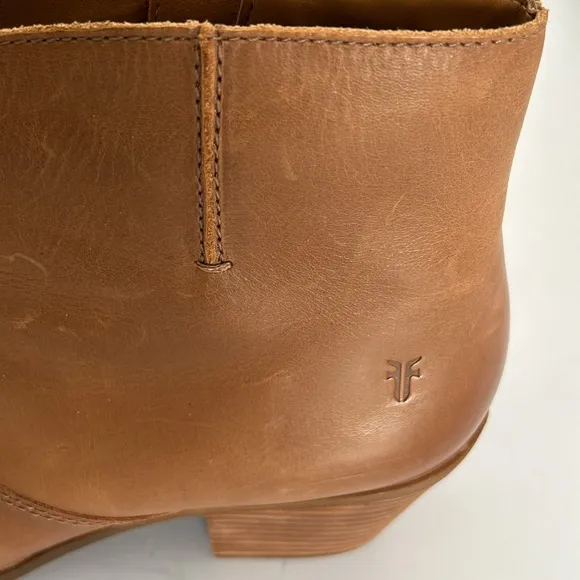 FRYE WOMEN ANKLE BOOTS