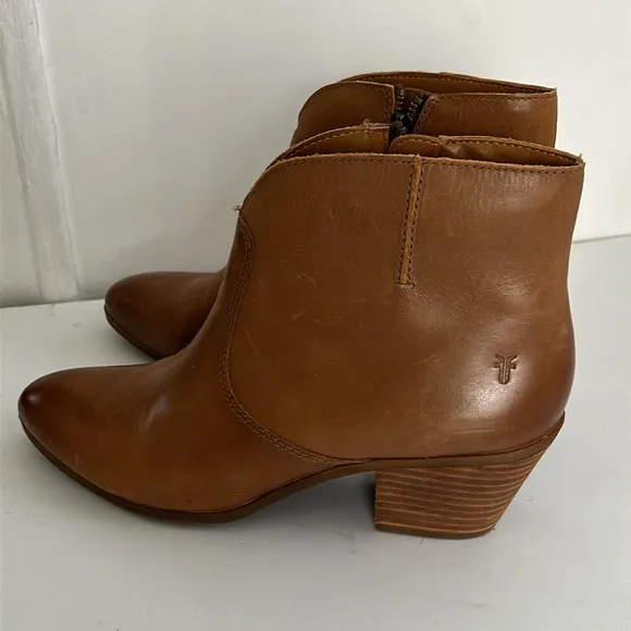 FRYE WOMEN ANKLE BOOTS