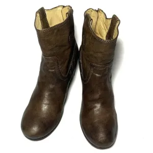 Frye Women Boots Size 6.5