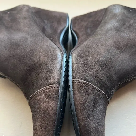 Gentle Souls Ridgual Coffee Brown Front Zip Wedge Heel Suede Boots Women's 6.5
