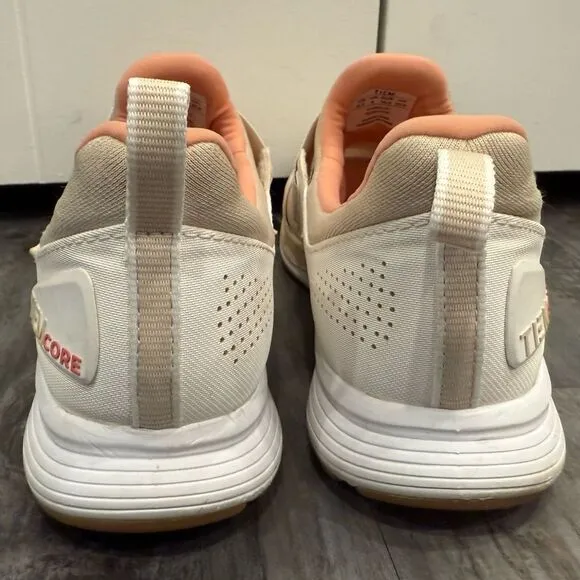 Gently worn Tiem size 8.5 slip on tennis shoes