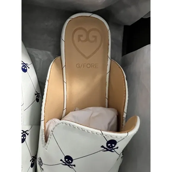 G/Fore Killer Skull &amp; Ts Mules - Snow Leather Womens