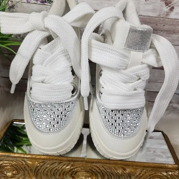 GIANNI BINI, Stylish White, Silver and clear stones, Women's Sneakers, Sz 8.5
