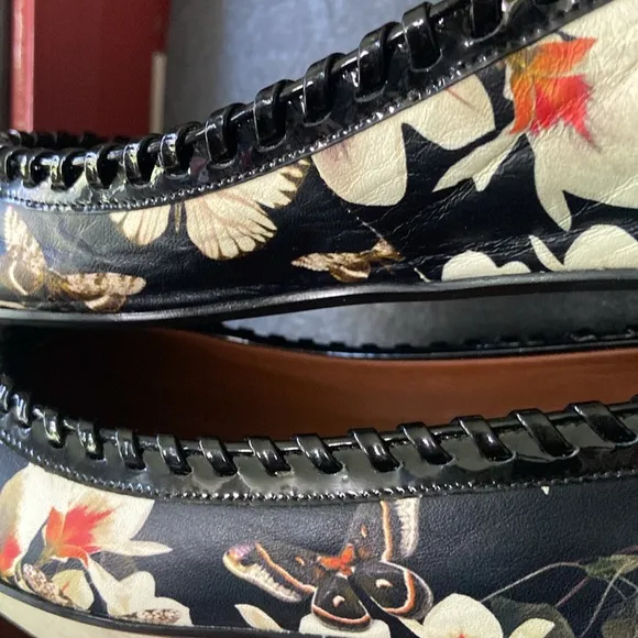 Givenchy Ninni Magnolia Print Ballet Flat Black Pattern Women's Size 37 | US 7