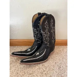 GML Mexican Pointy Dancing Boots Snakeskin Studs and Holy Crosses‎ Men’s Size 6