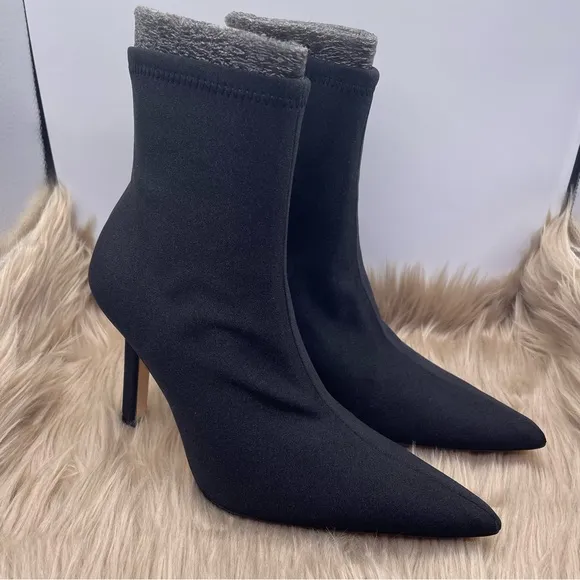 Good American black shine neoprene ankle heel boots women Size 8.5